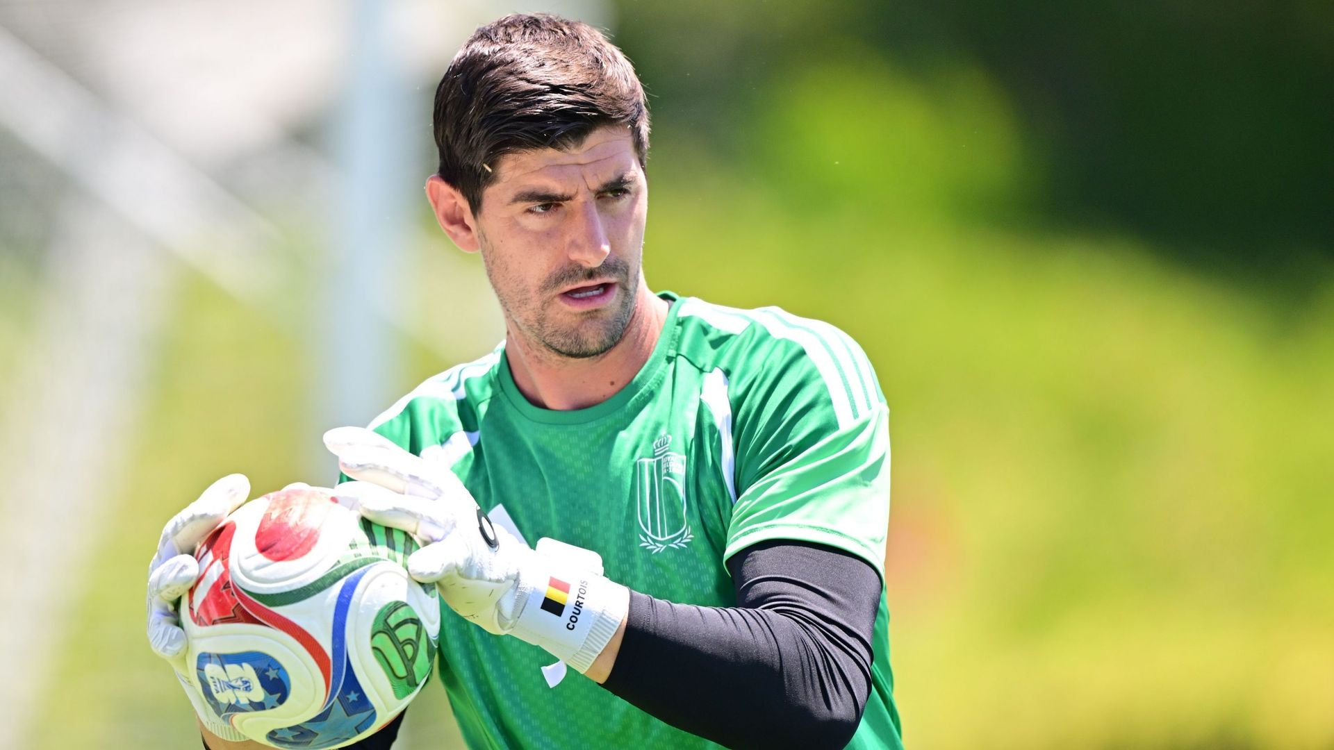 Thibaut Courtois nears Real Madrid contract extension