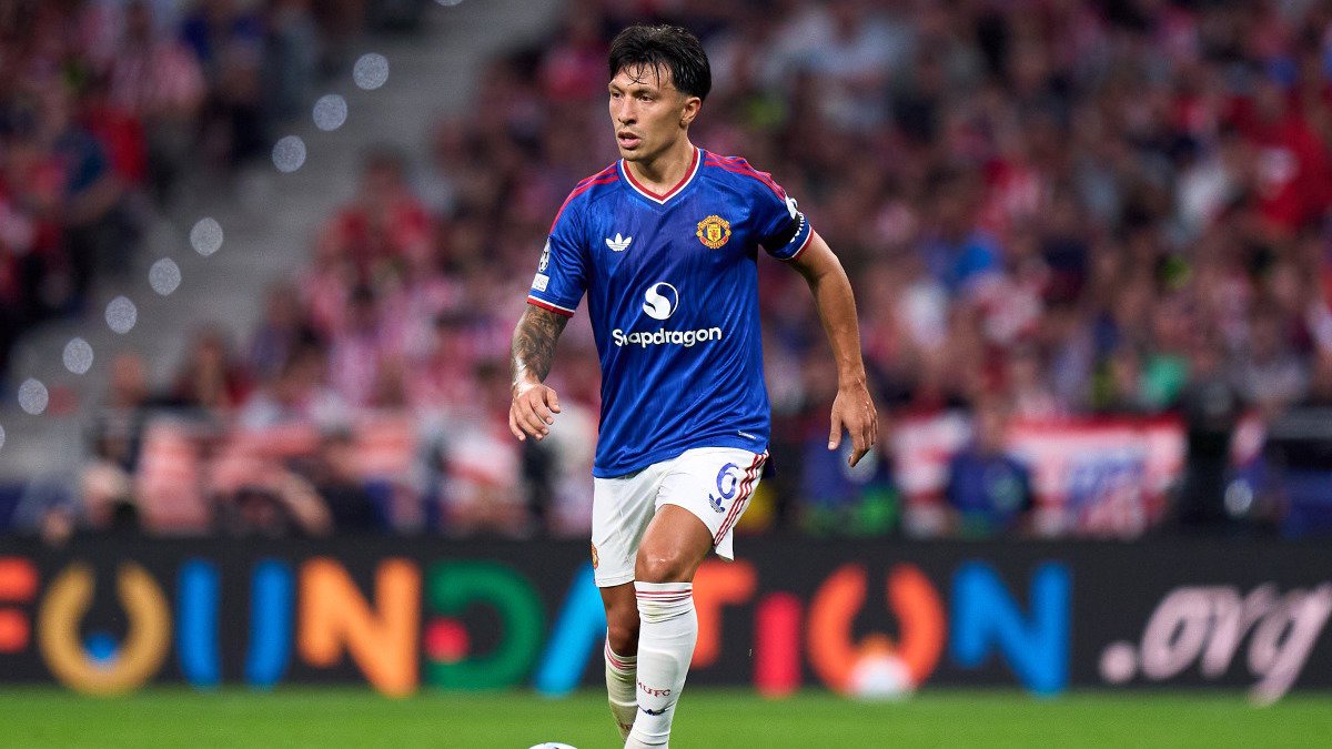Picture of Lisandro Martinez