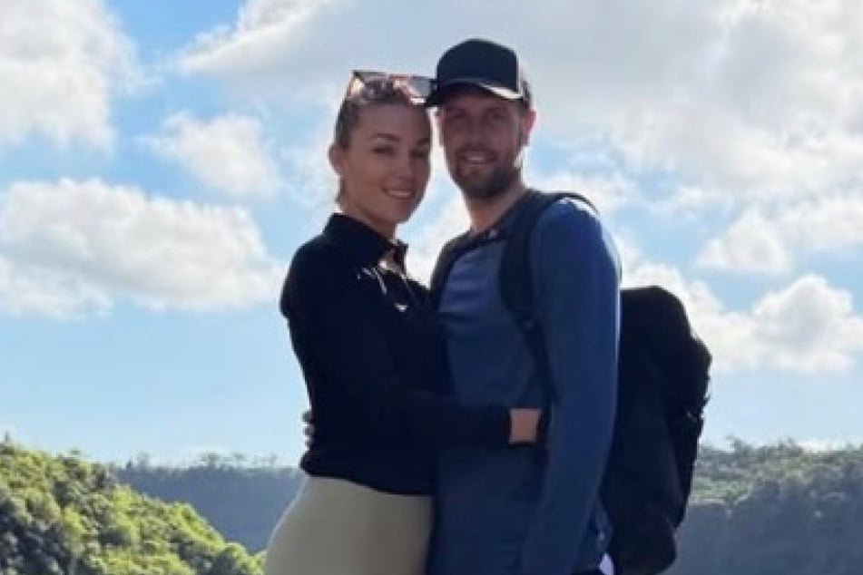 Fußballtrainer Fabian Hürzeler (33) und Schauspielerin Anna Karolin Berger (34) sollen geheiratet haben.