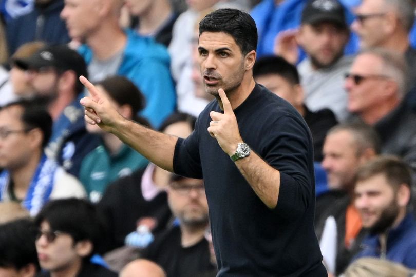 Mikel Arteta, Manager of Arsenal, gestures during the Premier League 2026/27 match between Brighton & Hove Albion and Arsenal FC at American Express Stadium on September 19, 2026 in Brighton, England