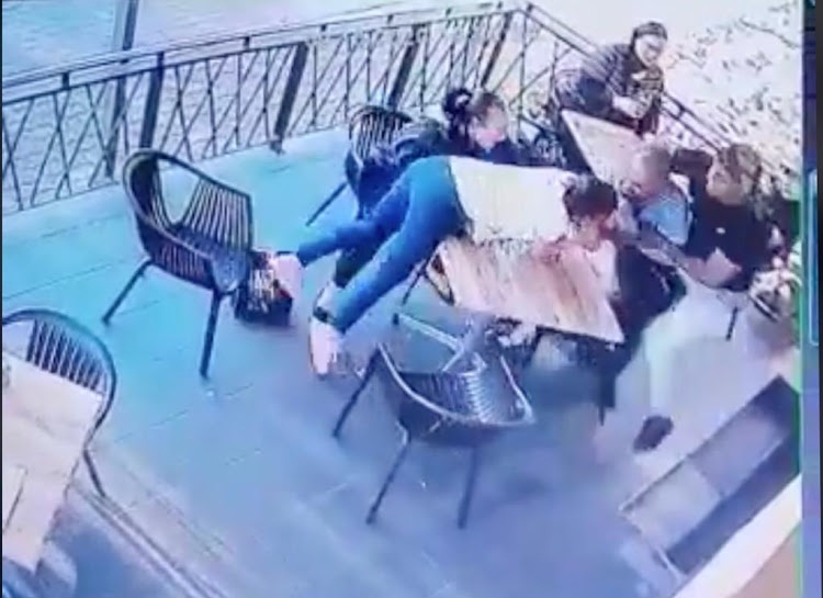 Scenes of a 24-year-old man allegedly attempting to kidnap a child at a pizza shop in Florida.