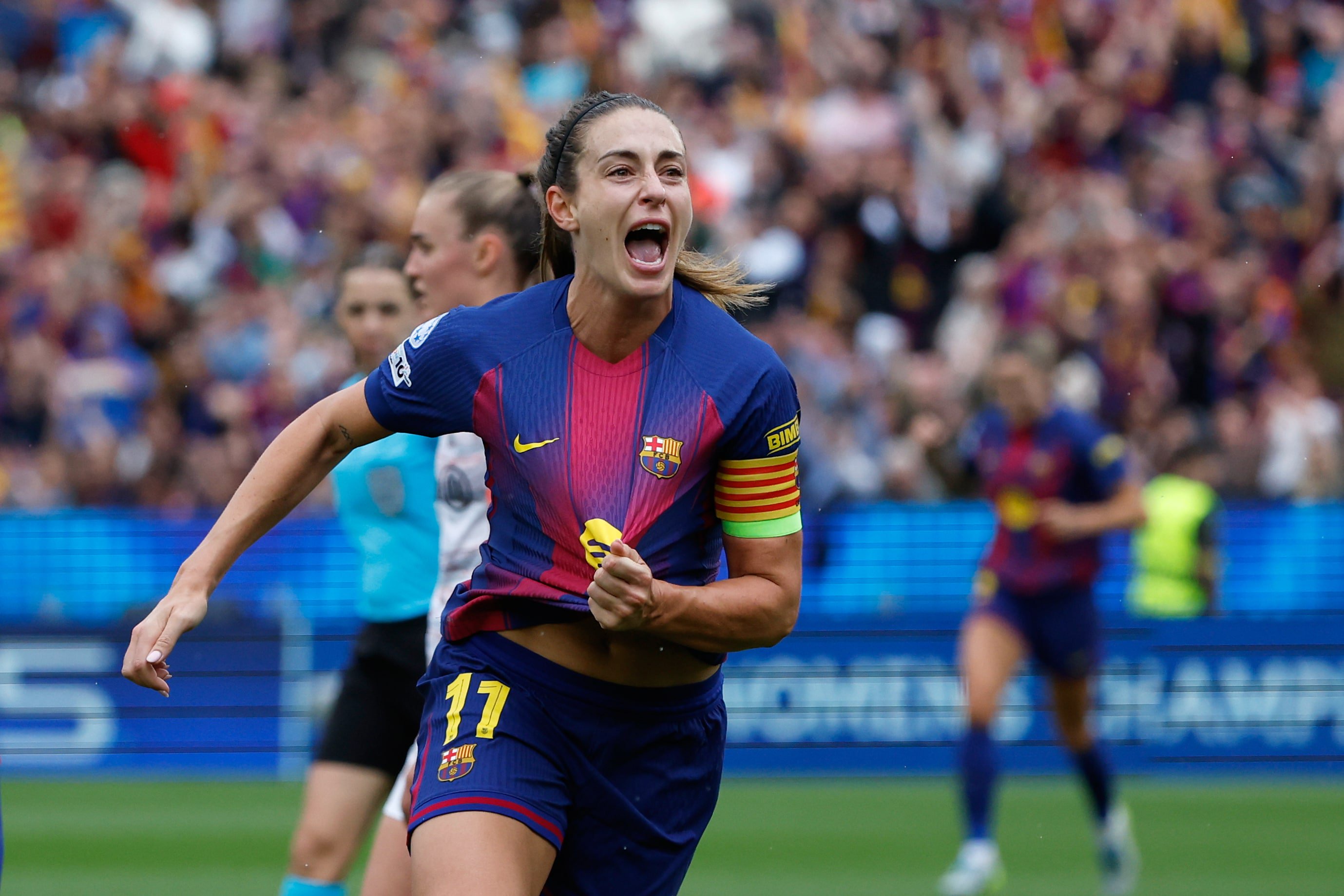Alexia Putellas jubelt über ihren Führungstreffer zum 2:1.