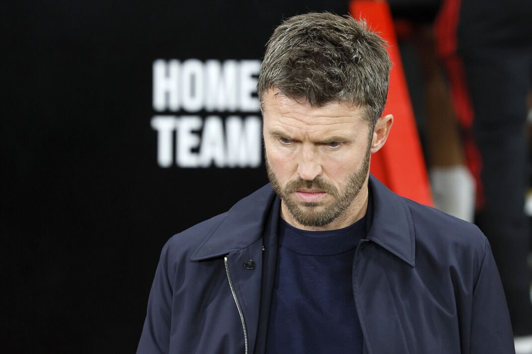 Michael Carrick hasn't impressed but sacking him won't change a thing