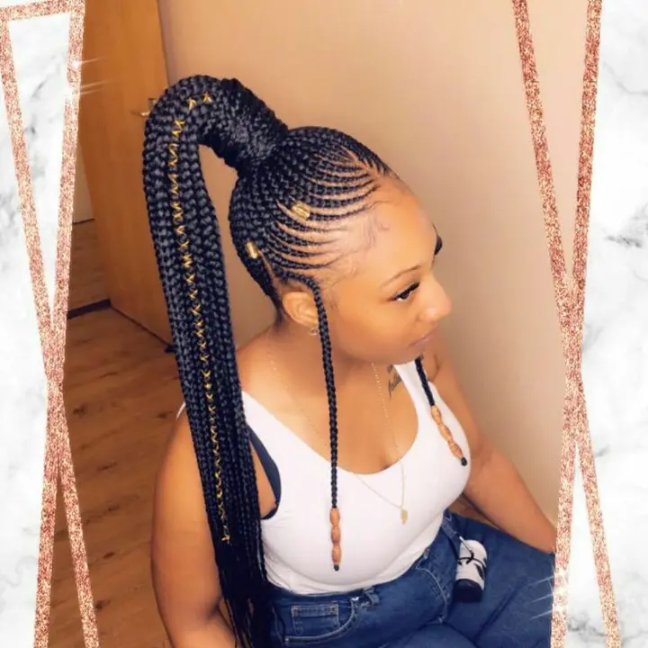 Beautiful rolls hairstyle you can try out to look more beautiful (photos) 17