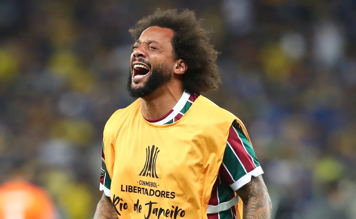 Marcelo do Fluminense comemora após vencer a partida final da Copa Libertadores 2023 entre Fluminense e Boca Juniors. (Photo by Raul Sifuentes/Getty Images)