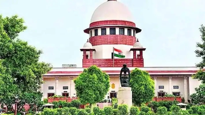 Ex Justices and Advocates letter to Supreme Court, requests to take suo motu cognizance accusing UP Administration of making mockery of constitution, DVG