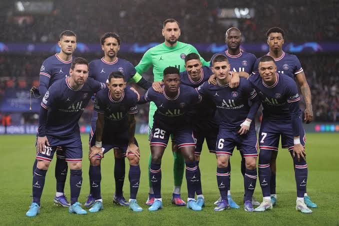 PSG's Predicted 4123 Killer Line Up for 2022/2023 Season Chezaspin