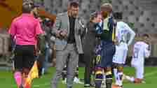 Eric Tinkler and Khanyisa Mayo of Cape Town City