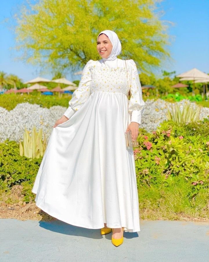 6 Model Baju Pesta untuk Orang Gemuk Berhijab, Fashionable!