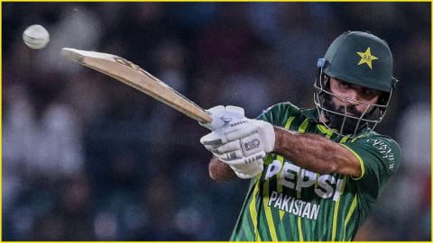 Fakhar Zaman पाकिस्तान बनाम श्रीलंका तीसरे T20I मुकाबले में 100 छक्के पूरे करने के रिकॉर्ड के करीब।