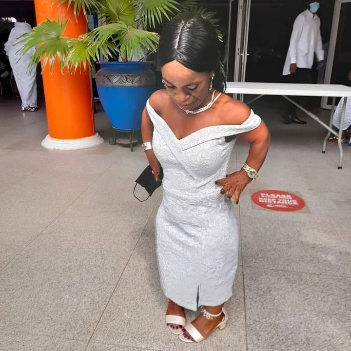 See how Beautiful Adwoa Smart looks in these new photos she posted on social media. 7