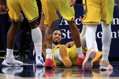 Dallas Mavericks v Indiana Pacers