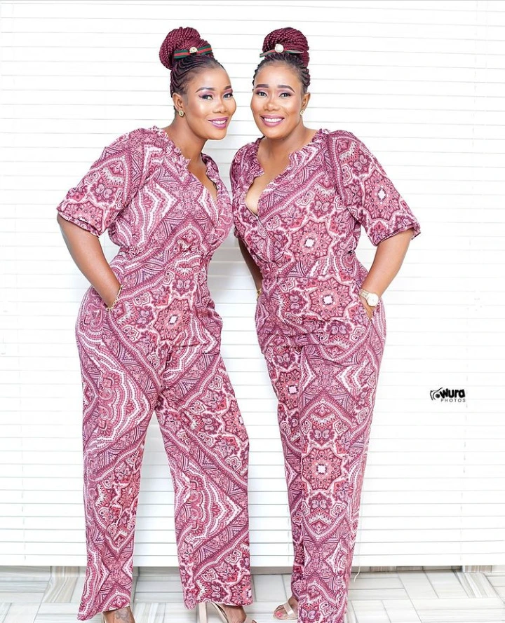 Borga Sylvia of Kumasi Yonko fame stuns social media with pictures of herself and her twin sister.