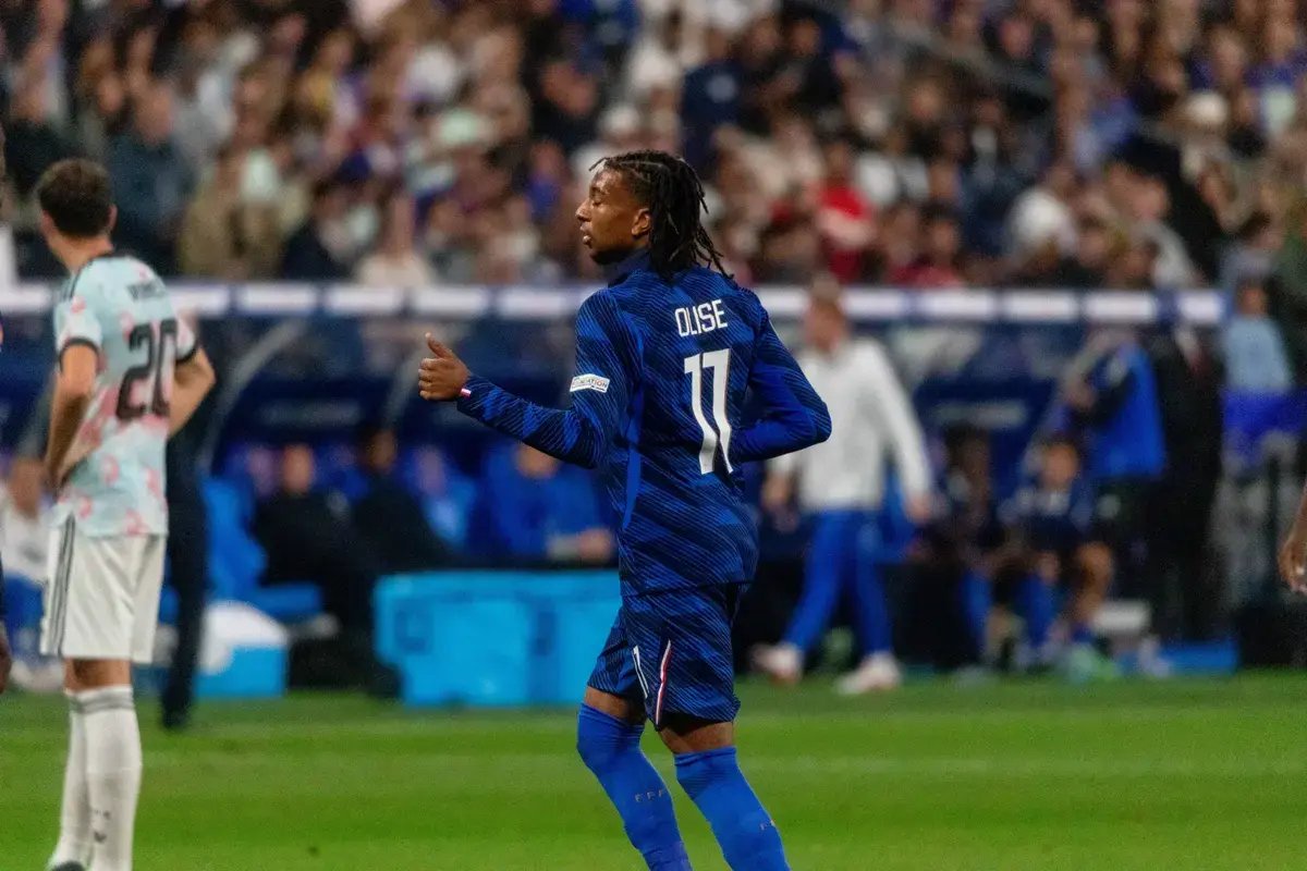 Michael Olise préfère un transfert vers le Real Madrid, Liverpool et Arsenal font face à un revers dans le transfert.