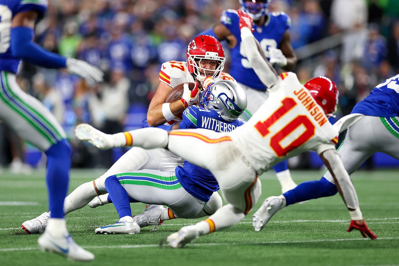 Travis Kelce in action during the Chiefs-Seahawks game on Sunday, Oct. 25, 2026.Credit: Caleb Bowlin/Getty