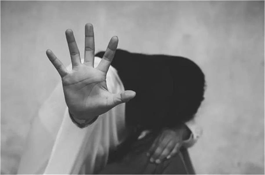 17 year old girl raped by 10 people in godda