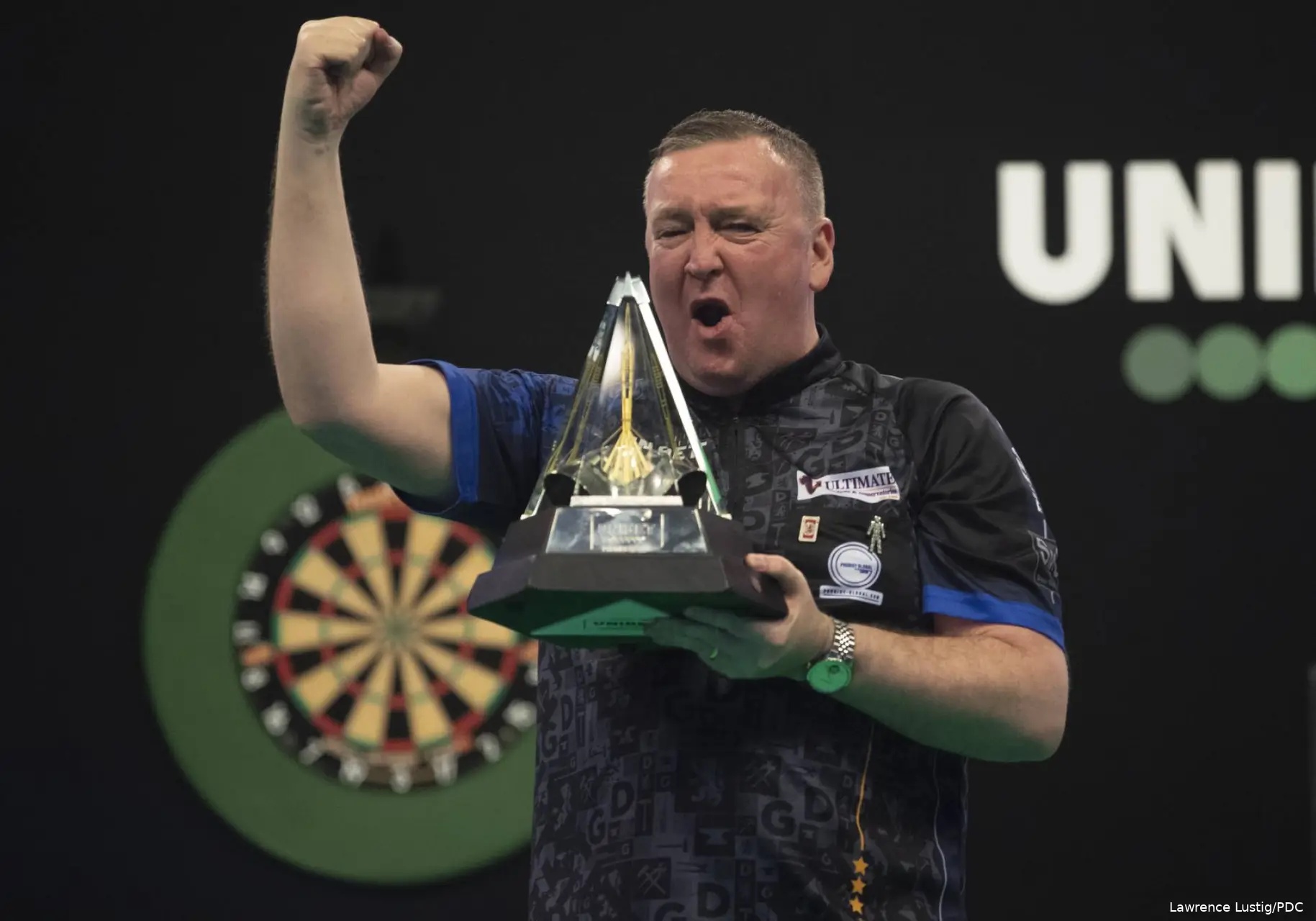 Glen Durrant with his Premier League Darts trophy
