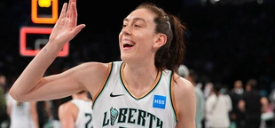 Liberty's Breanna Stewart jokes team will take charter flight to Connecticut following WNBA announcement