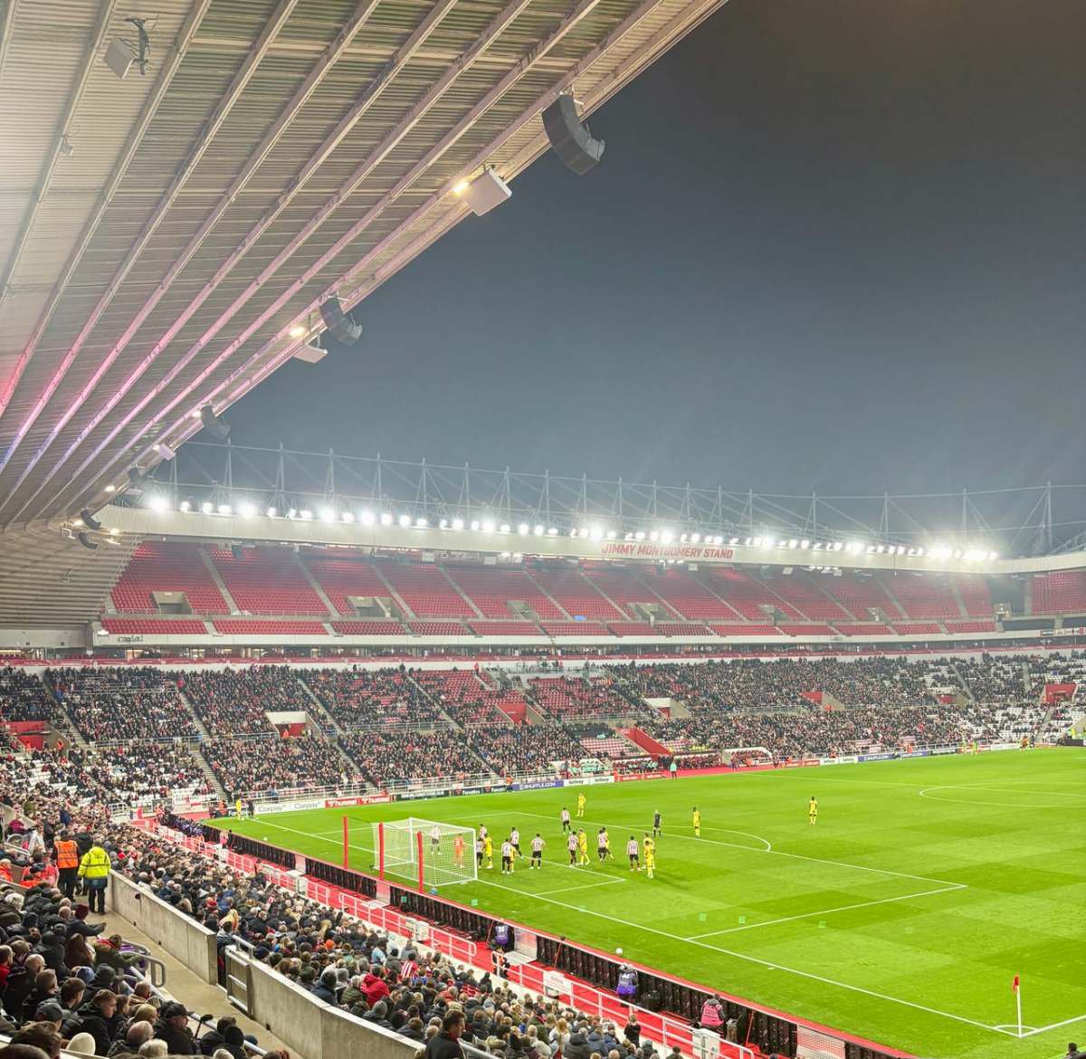 Sunderland 3-2 Brentford: What we learnt as Bees stung