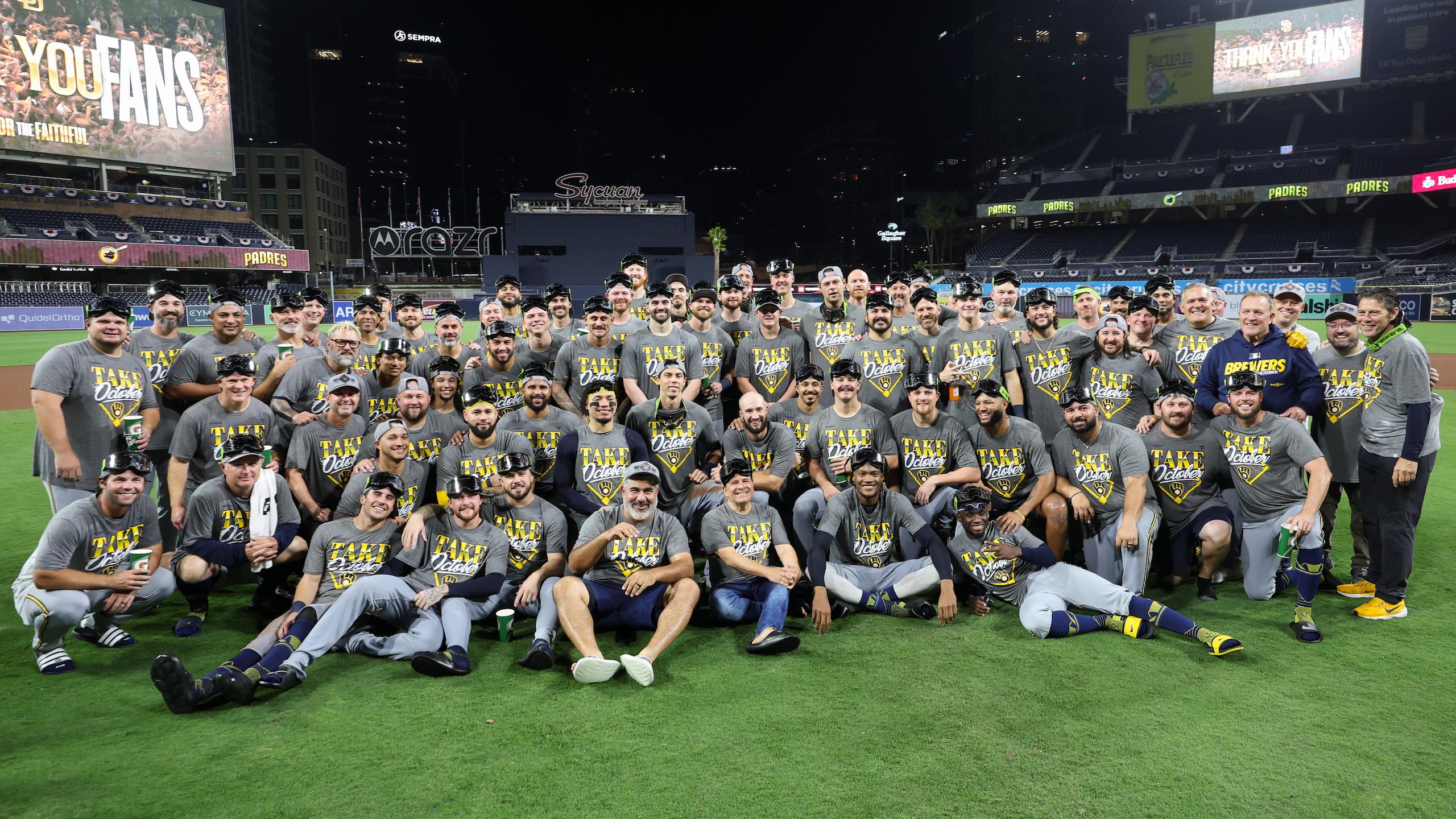 Division Series - Milwaukee Brewers v San Diego Padres - Game 4