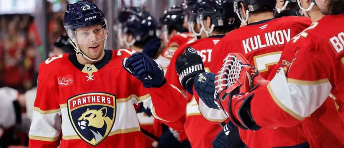 Florida Panthers Become 1st Team In NHL History To Pull Off Natural Hat Tricks In 3 Consecutive Games ©(Photo by Carmen Mandato/Getty Images)