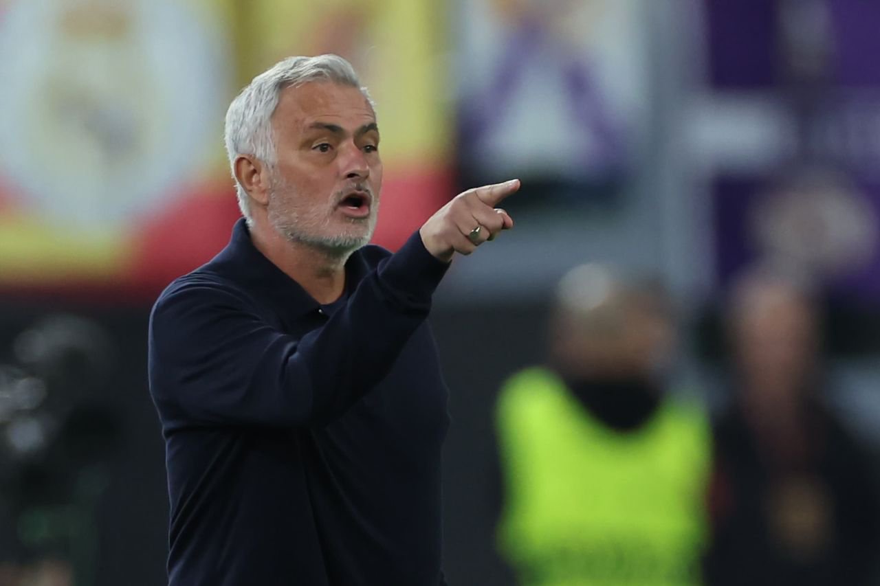 Mourinho idzie na wojnę. "Robią już rzeczy bez żadnego wstydu"