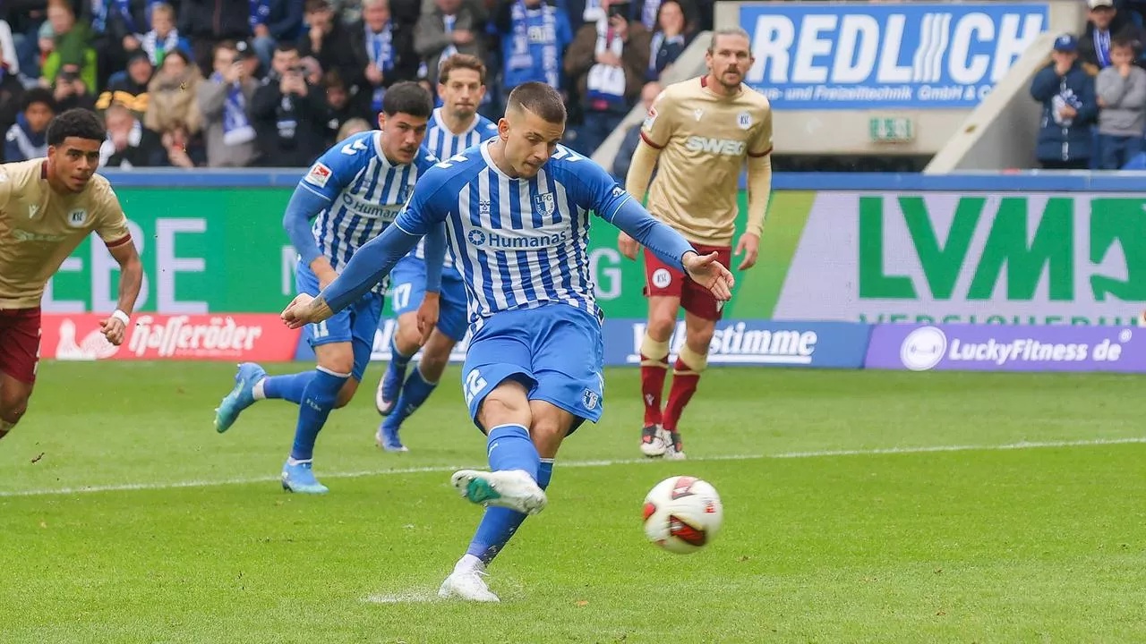 1. FC Magdeburg schlägt Karlsruher SC mit 6:1 dank Doppelpack von Żukowski