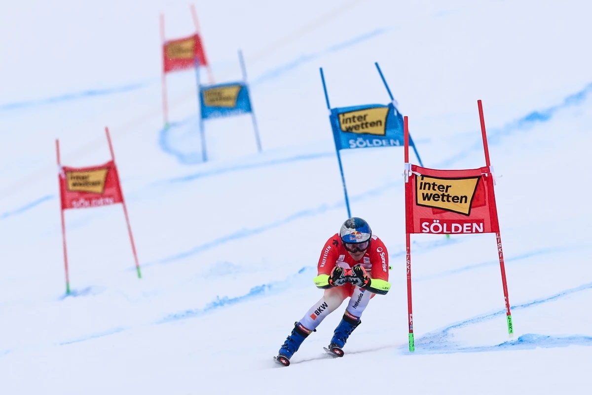 epa12483919 Marco Odermatt of Switzerland competes during the second run of the Men's Giant Slalom race of the FIS Alpine Skiing World Cup season opener on the Rettenbach glacier, in Soelden, Aus ...