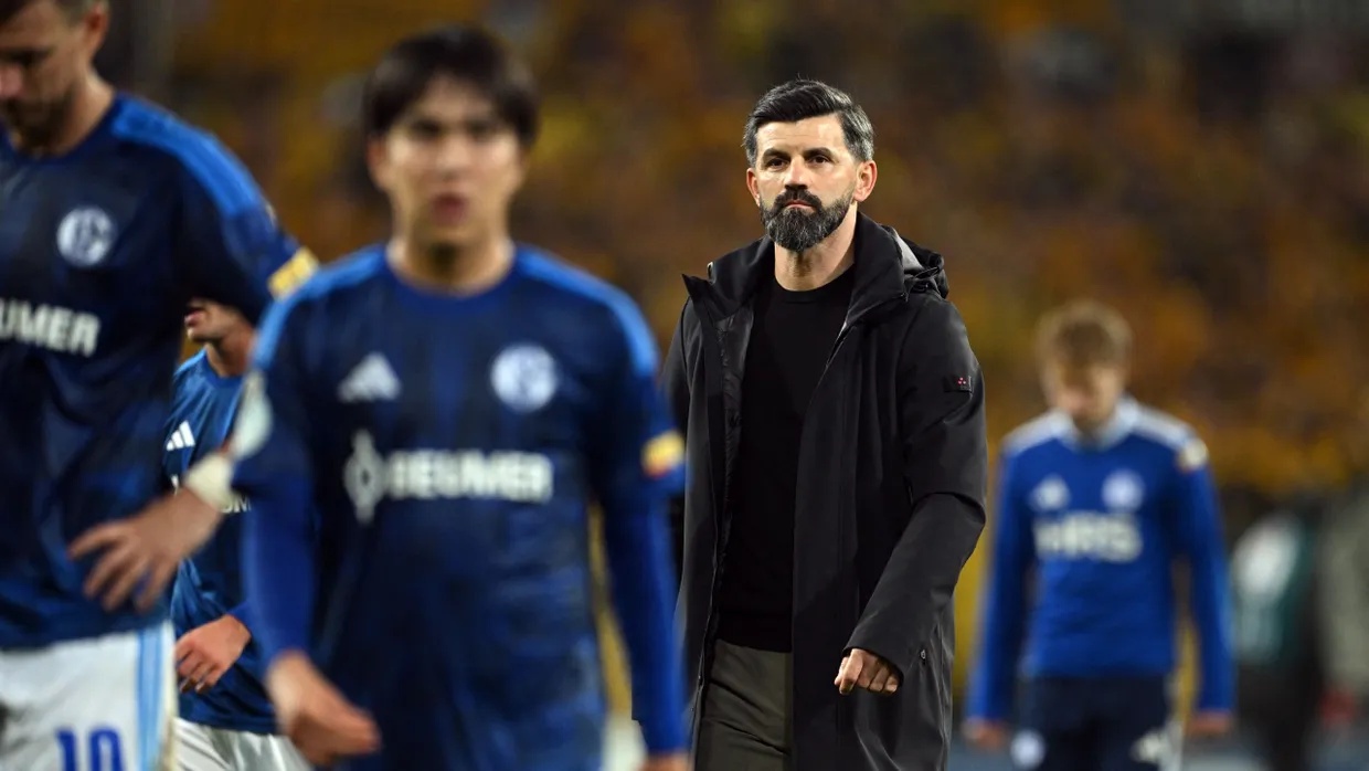 „Die nächsten Wochen werden tough“: Schalkes Trainer Miron Muslić nimmt sein Team in die Pflicht.