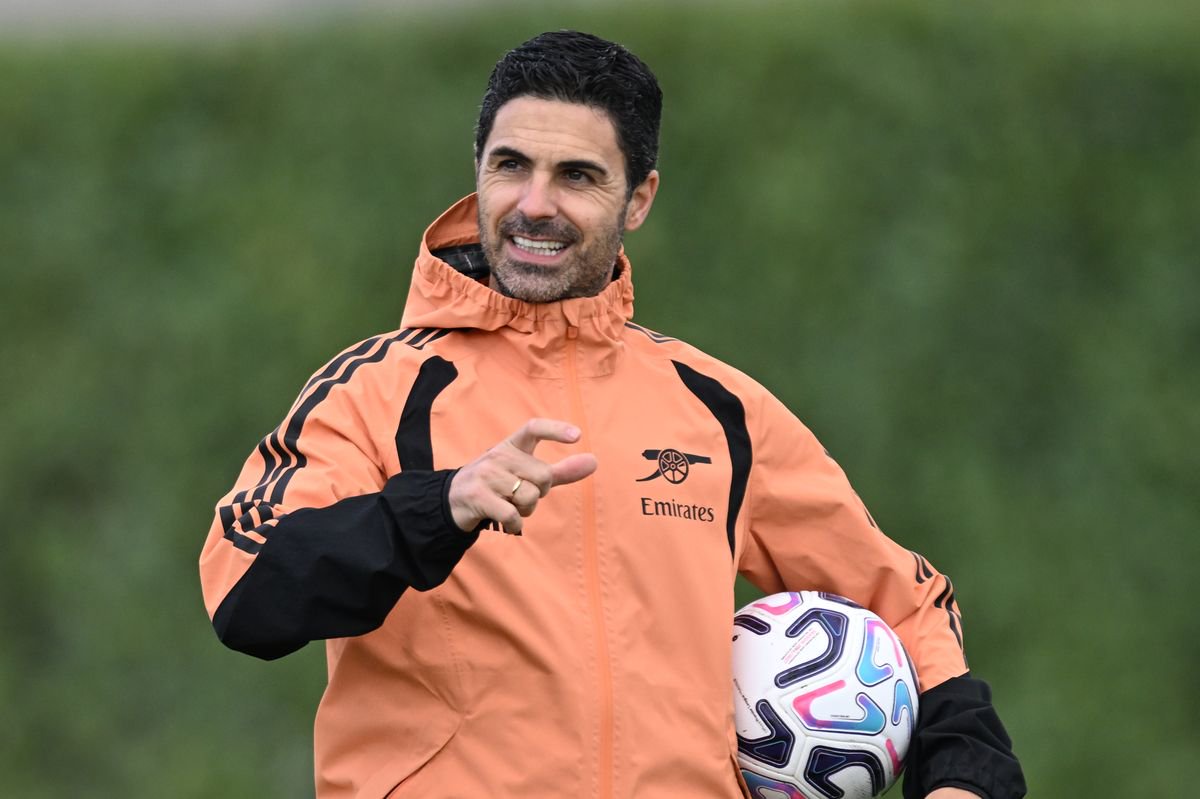 Arsenal manager Mikel Arteta during a training session at Sobha Realty Training Centre on October 17, 2026 in London Colney, England