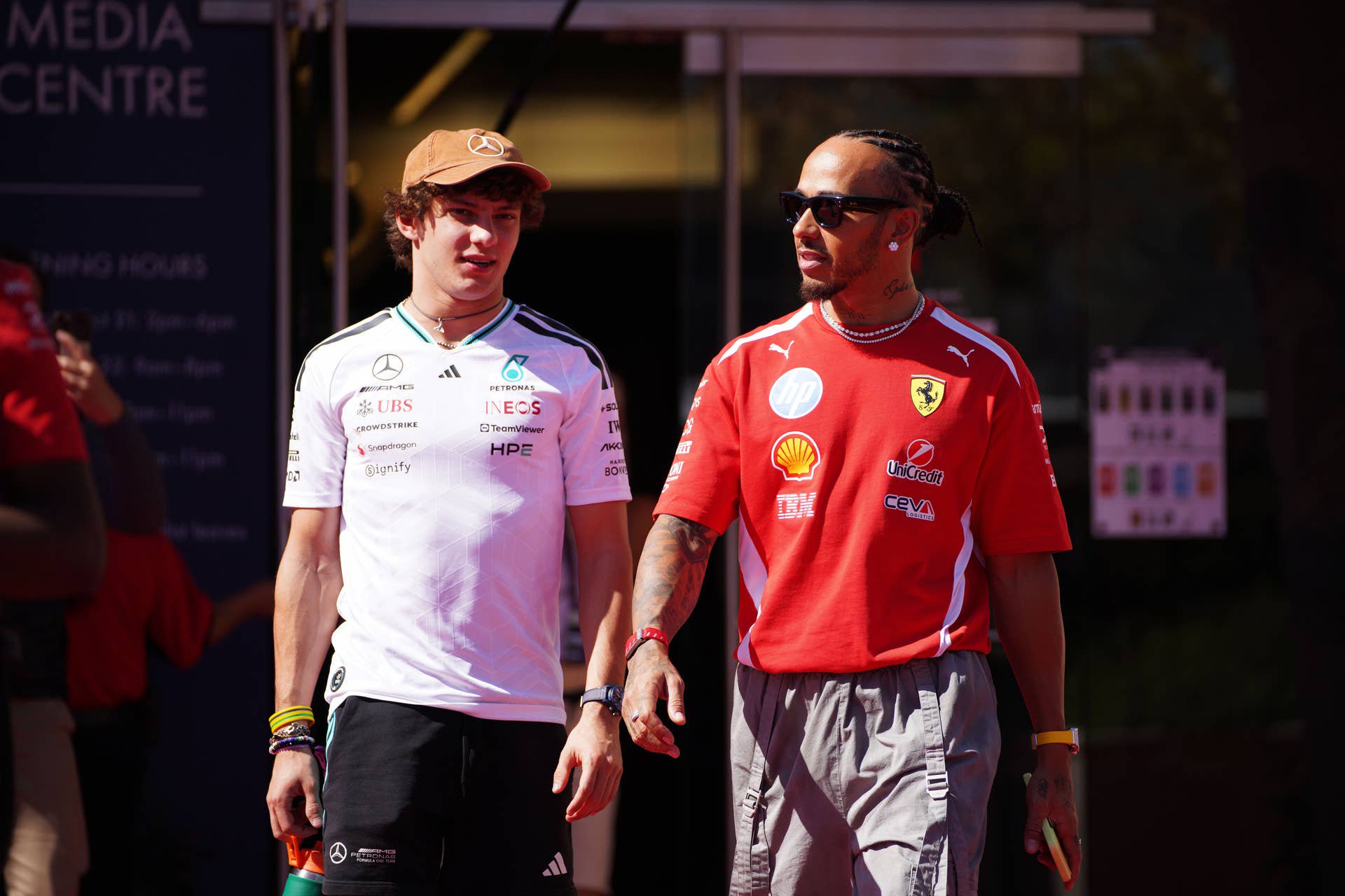epa13323754 Mercedes driver Andrea Kimi Antonelli (L) of Italy and Scuderia Ferrari driver Lewis Hamilton of Britain enter the paddock during Media Day for the Formula One United States Grand Prix, in Austin, Texas, USA, 22 October 2026. The 2026 Formula 1 United States Grand Prix is held at the Circuit of the Americas on 25 October. EPA/DUSTIN SAFRANEK