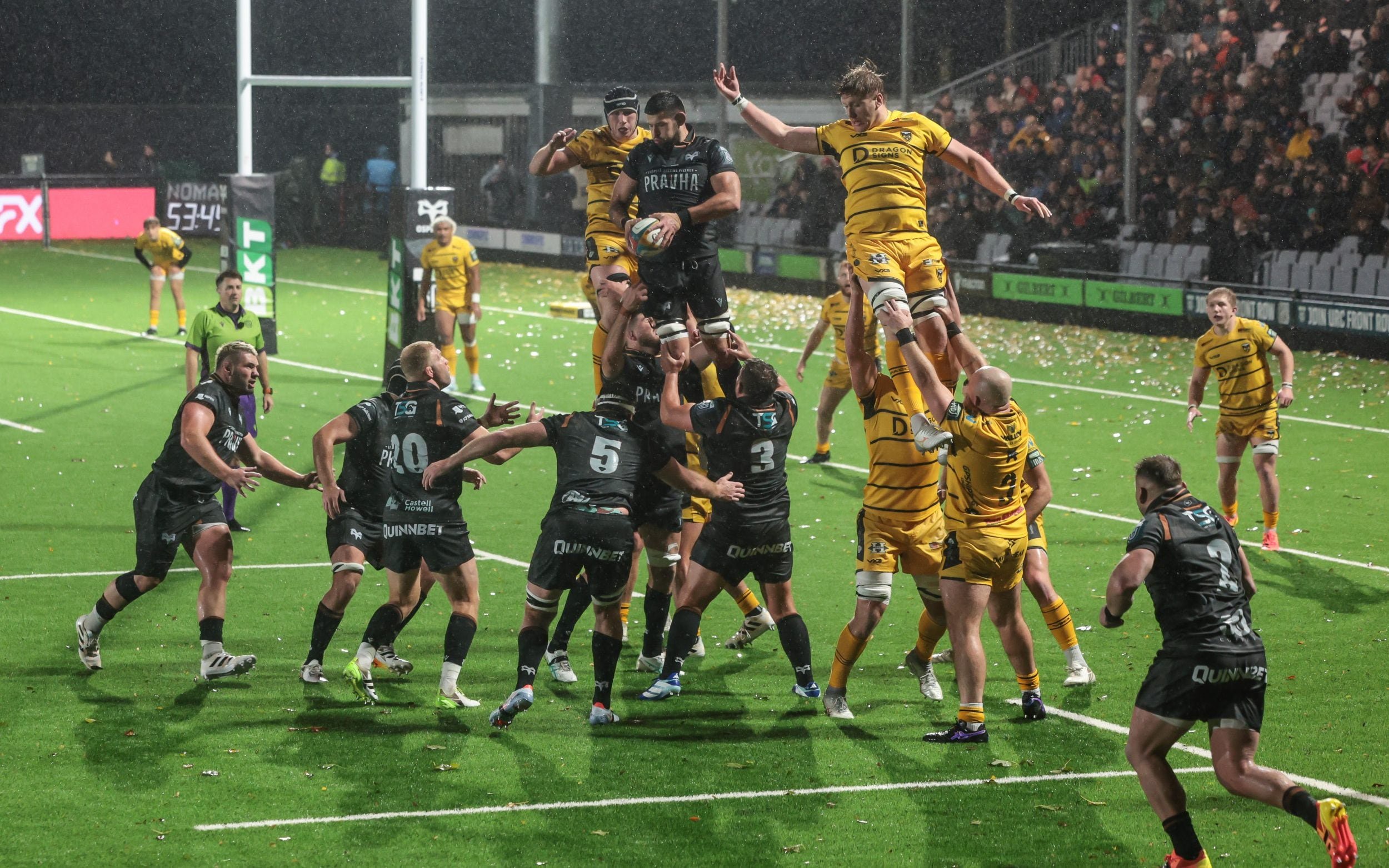 The Ospreys battled through terrible conditions on Saturday to take the win at home