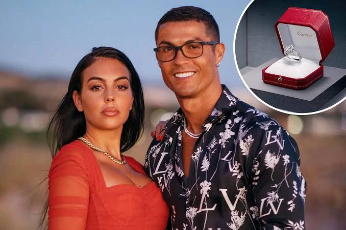 Georgina Rodriguez'S Colossal Ring: Experts Reveal Its True Value - 2odn677