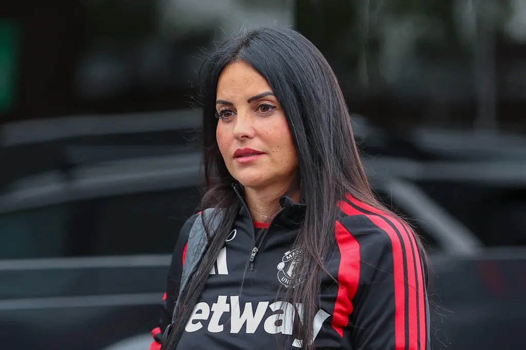 Eva Olid wearing a Manchester United training jacket