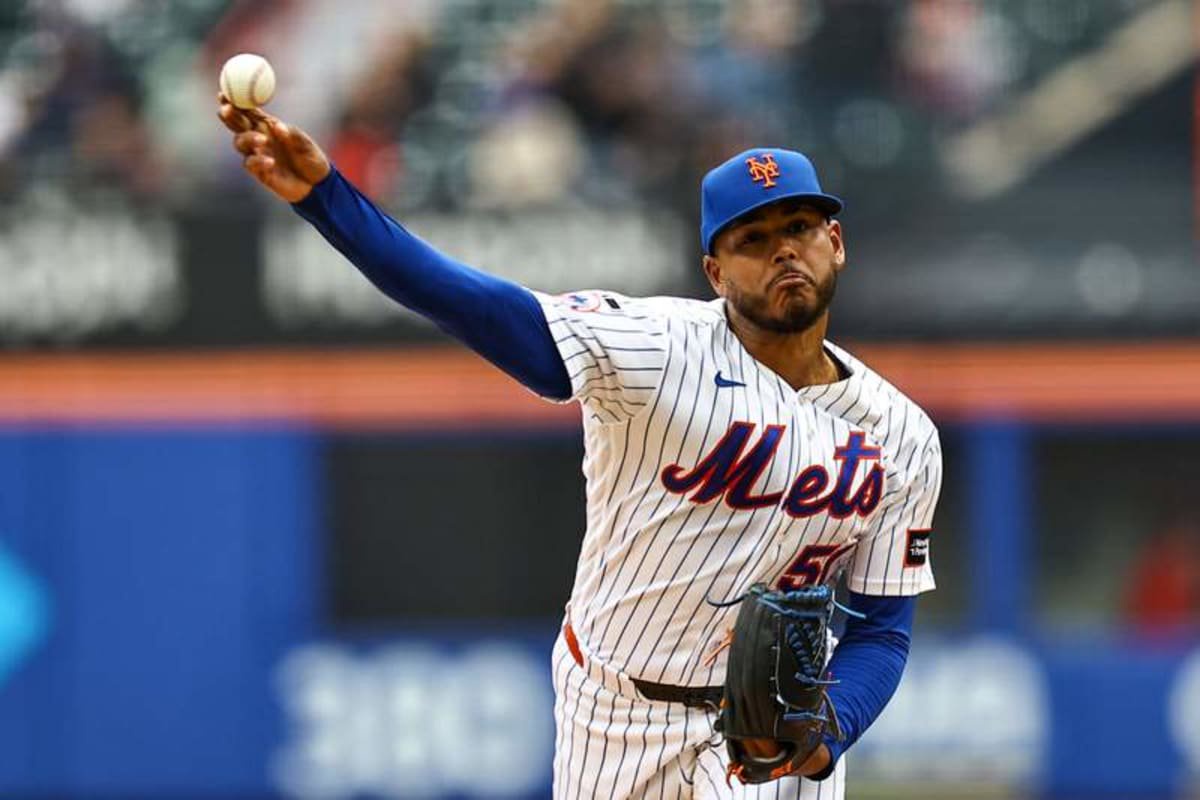 MLB, Baseball Herren, USA Nationals Vs. New York Mets New York Mets starting pitcher Freddy Peralta 51 throws during the fifth inning of a baseball game against the Washington Nationals at Citi Field in Flushing, New York, on April 30, 2026. Flushing N.Y. United States PUBLICATIONxNOTxINxFRA Copyright: xGordonxDonovanx originalFilename:donovan-mlbnatio260430_npbCz.jpg ©IMAGO/NurPhoto