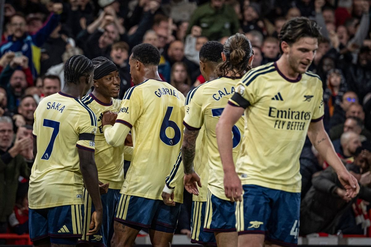 Madueke celebrates his winer for Arsenal