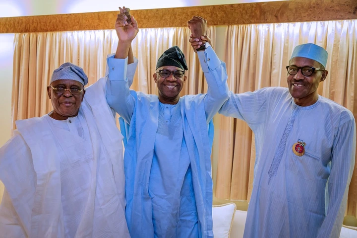 Photos: Buhari receives Osoba, Dapo Abiodun | Encomium Magazine