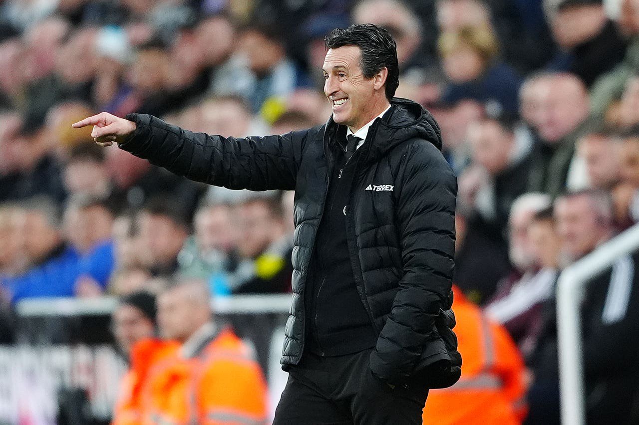 Aston Villa manager Unai Emery gestures on the touchline