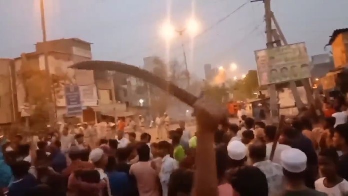 हनुमान जन्मोत्सव, जहाँगीरपुरी, दिल्ली दंगा