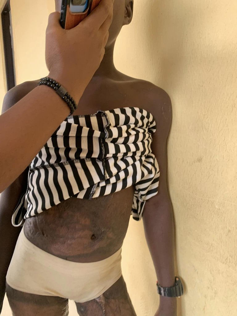 Woman subjects her 12-year-old stepdaughter to h0rrific ab*se with kn!fe, cutlass and fire for eating food without her permission (video)