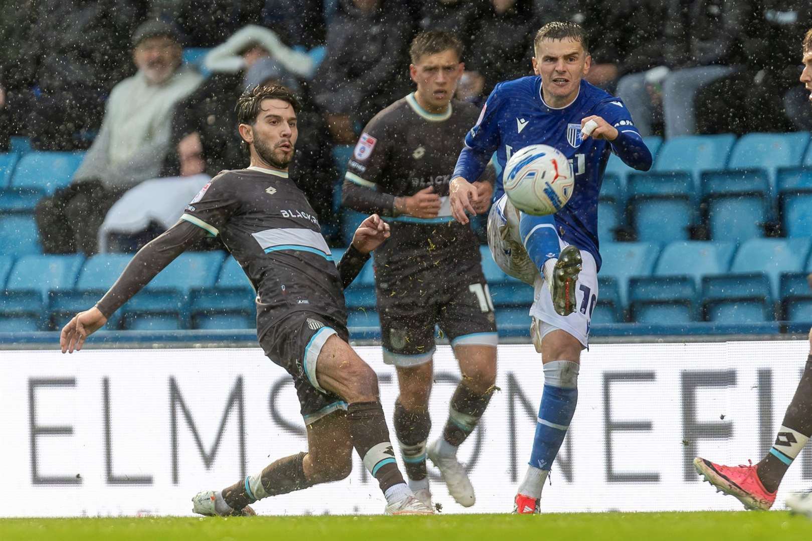Gills striker Ronan Hale in action for Gillingham against Grimsby Town Picture: @Julian_KPI
