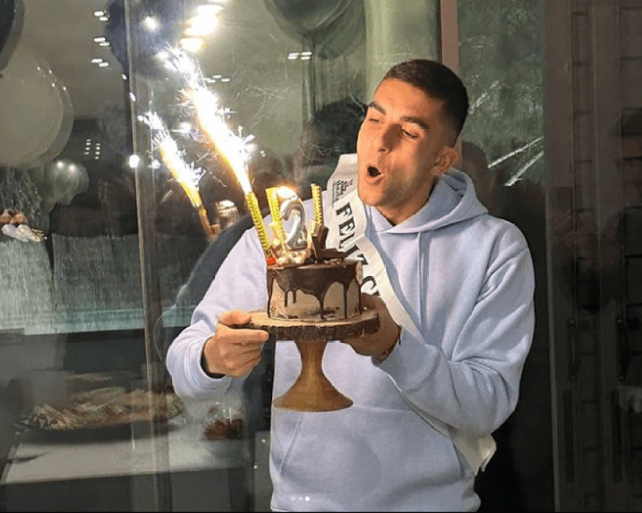 Ferran Torres Celebrated His 23rd Birthday With Family And Friends