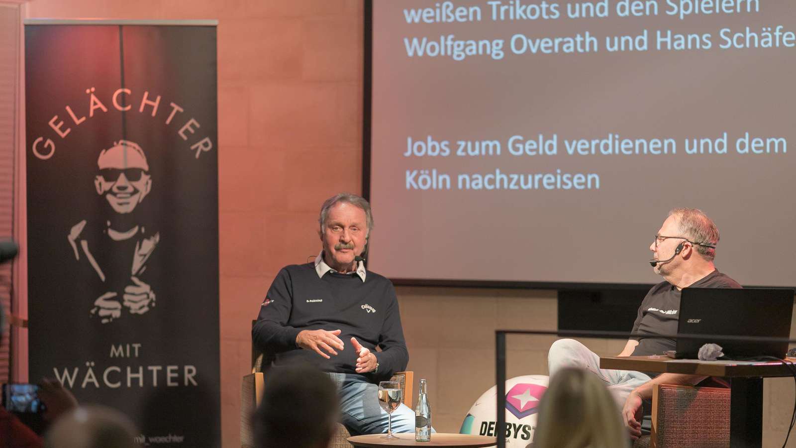 Spricht über seine Trainerstationen, aber auch über persönliche Erlebnisse: Peter Neururer war bei Tino Wächters Talk-Format „Gelächter mit Wächter“ zu Gast.