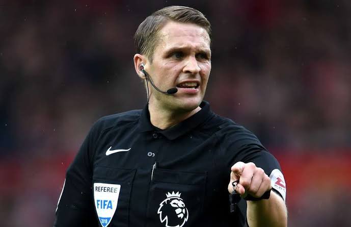 Man Utd fans react to Craig Pawson&#39;s appointment to referee Liverpool clash