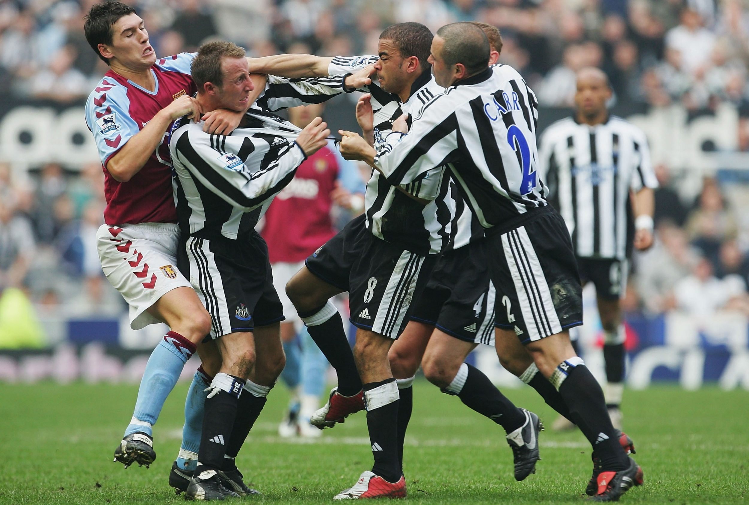 Lee Bowyer and Kieron Dyer of Newcastle come to blows during game against Aston Villa in 2005