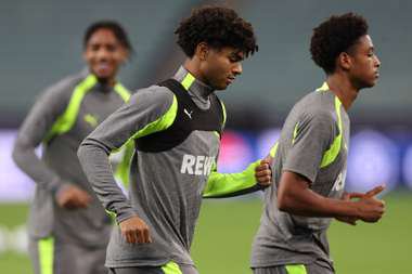 FBL-EUR-C1-DORTMUND-TRAINING