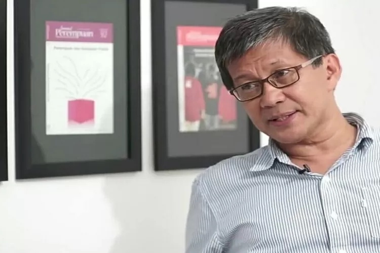 Rocky Gerung menyoroti PKS yang mendukung Ridwan Kamil (Dok instagram @rockygerungofc )