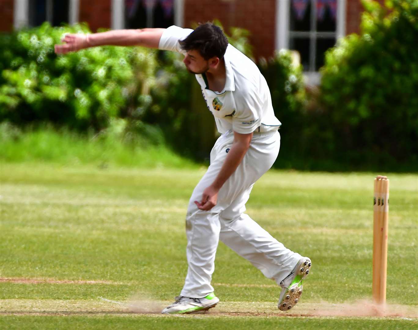 New Milton skipper Ed Bartlett clinched a one-run victory with a last-ball run-out (File picture: Les Chase)