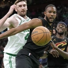 Mitchell’s 29 points help Cavaliers blow out Celtics 118-94, tie series at 1 game apiece