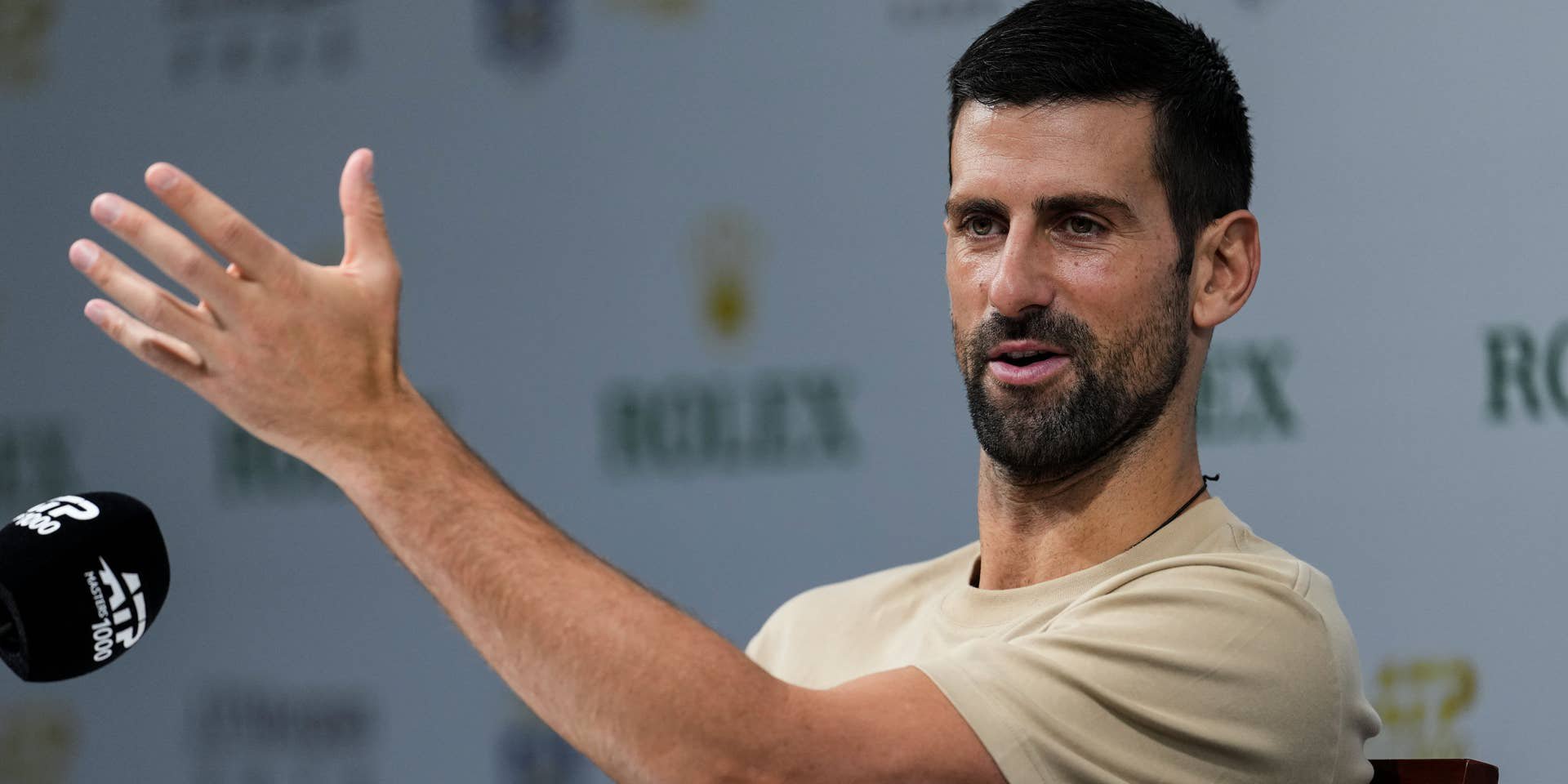 Novak Djokovic schlägt überraschend in Basel statt in Wien auf. Im Kampf um die ATP Finals zählt für den Serben jeder Punkt.